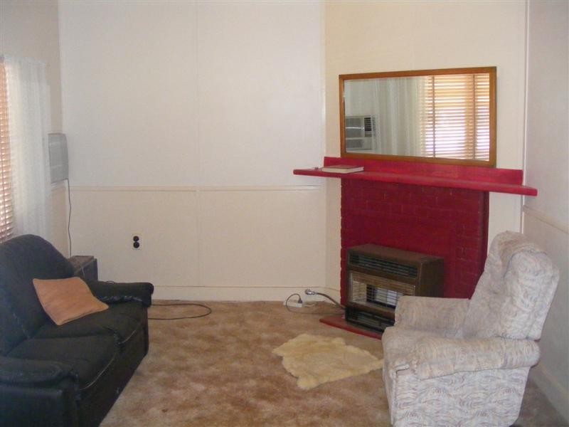 15 Dungaleer Street, Cowra NSW 2794