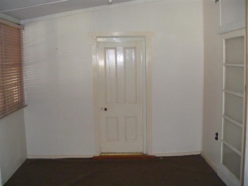 15 Dungaleer Street, Cowra NSW 2794