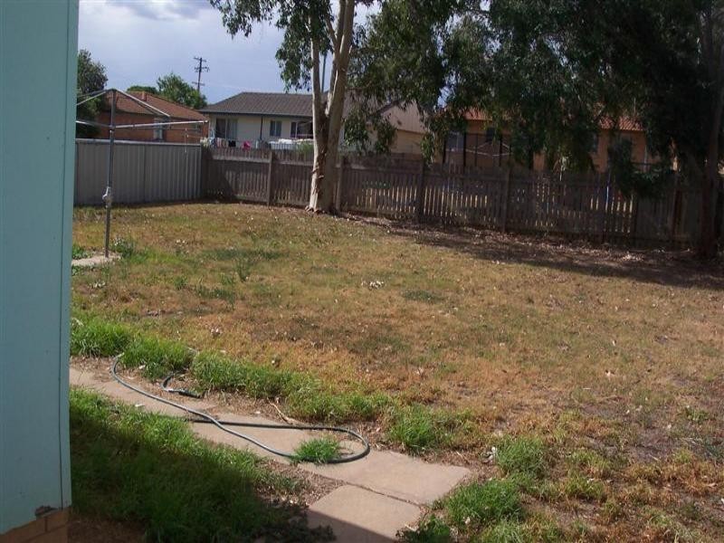 39 Jindalee Circuit, Cowra NSW 2794