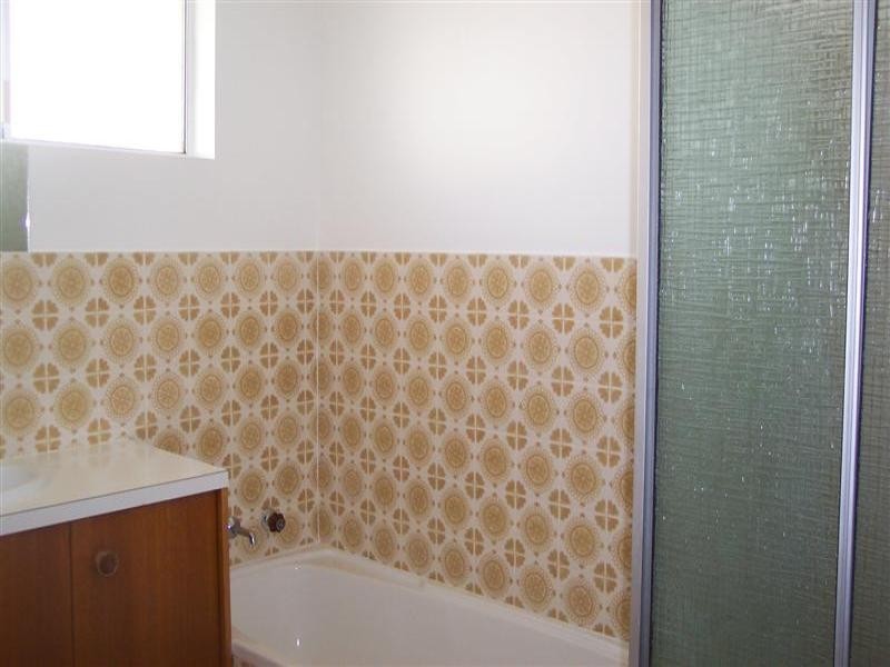 64 Lachlan Street, Cowra NSW 2794