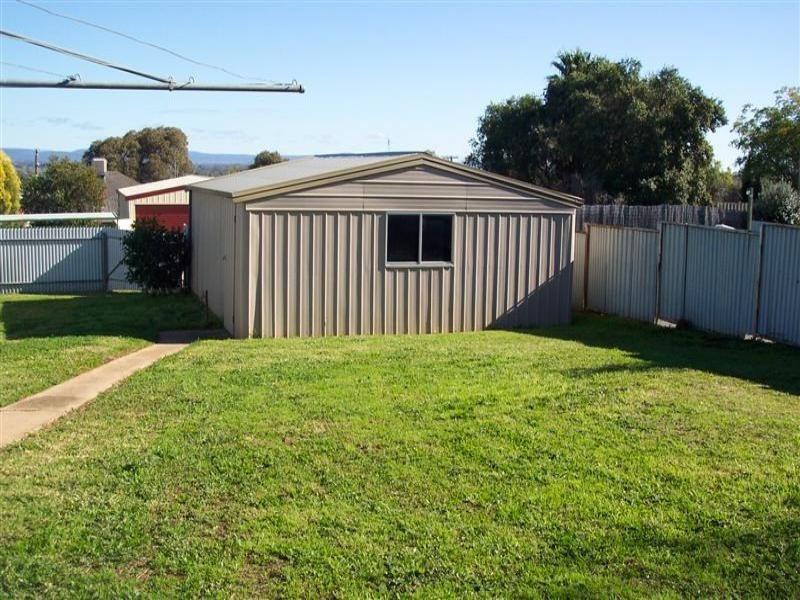 64 Lachlan Street, Cowra NSW 2794