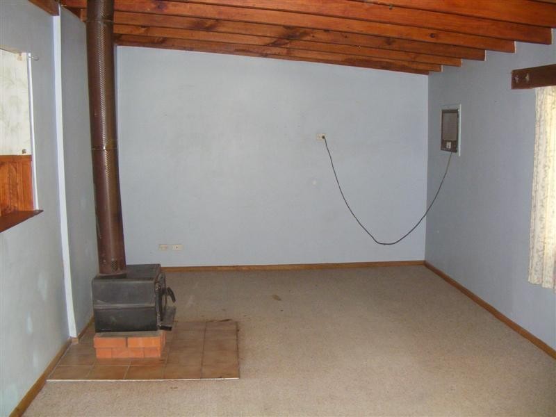 38 Liverpool Street, Cowra NSW 2794