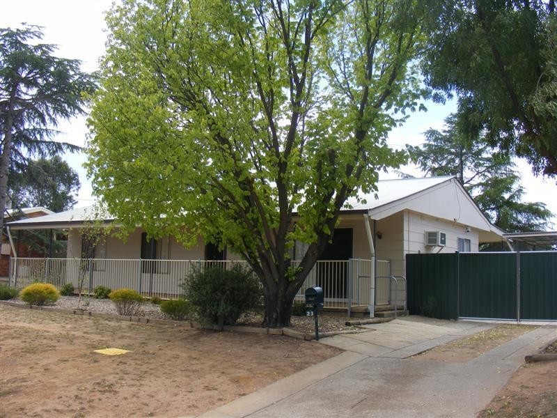 23 Cooyal Street, Cowra NSW 2794