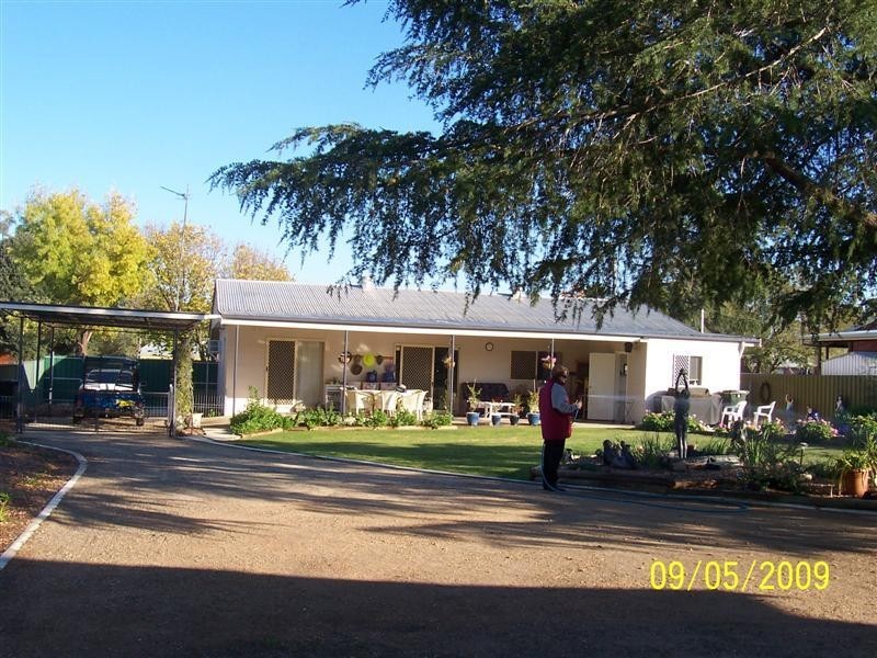 23 Cooyal Street, Cowra NSW 2794