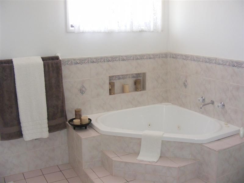 3 Logan Street, Cowra NSW 2794