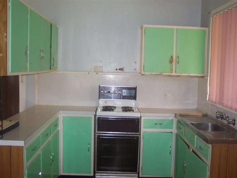 10 York Street, Greenethorpe NSW 2809