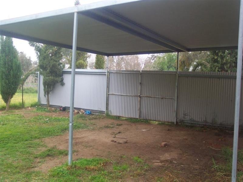 10 York Street, Greenethorpe NSW 2809