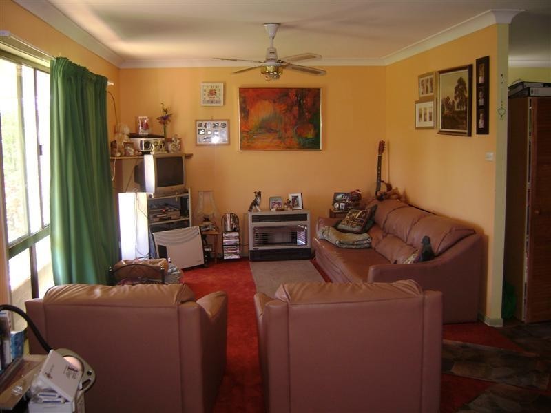 19 Carrington Street, Woodstock NSW 2793