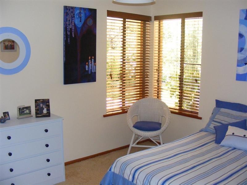 11 Kanangra Street, Cowra NSW 2794