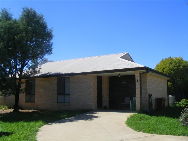 4/53 Wellington Street, Cowra NSW 2794