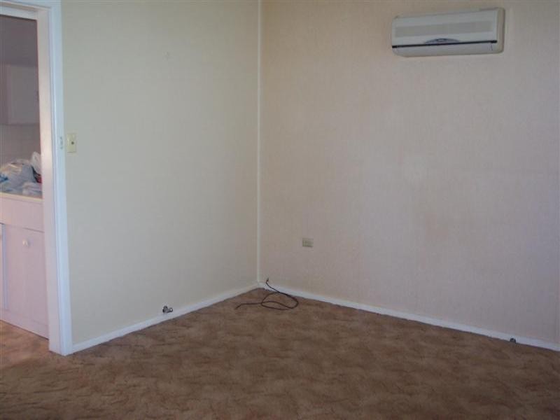 24 Eulo Street, Cowra NSW 2794