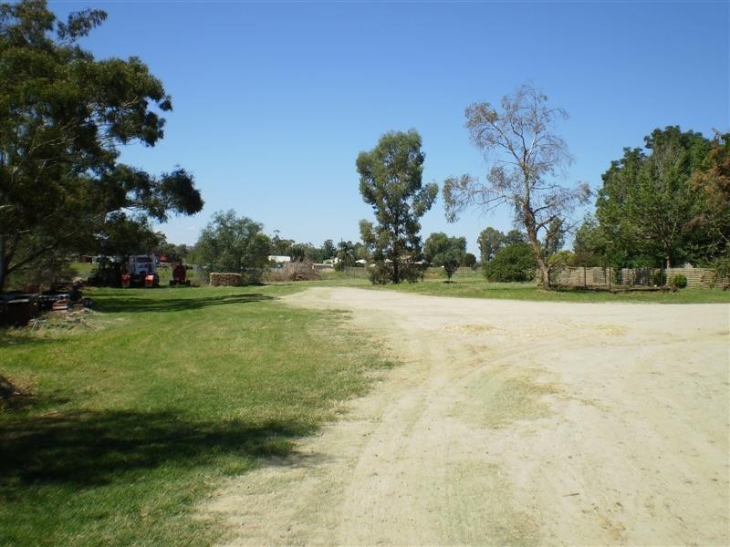 67-69 Grenfell Road, Cowra NSW 2794