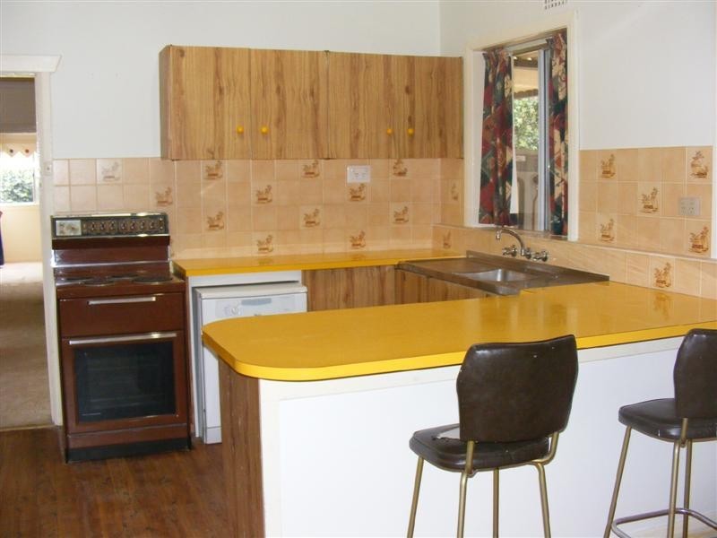 69 Lachlan Street, Cowra NSW 2794