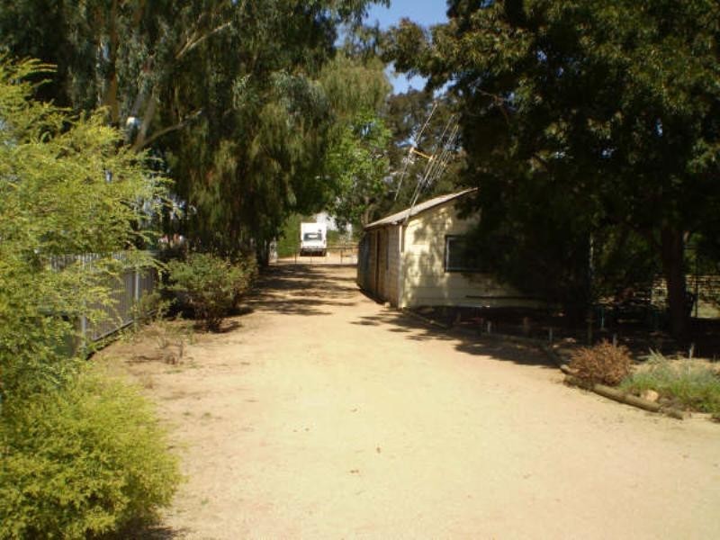 23 Waratah Street, Cowra NSW 2794