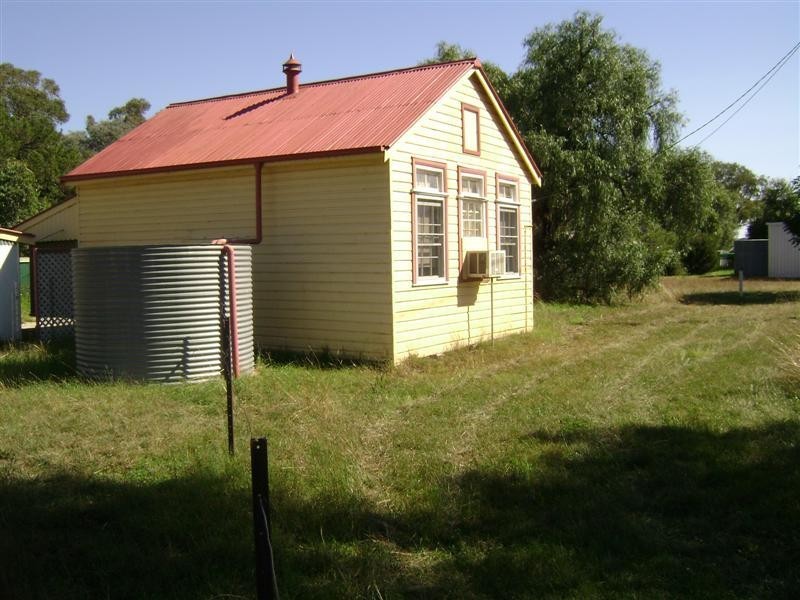 53.98 Lachlan Valley Way, Cowra NSW 2794