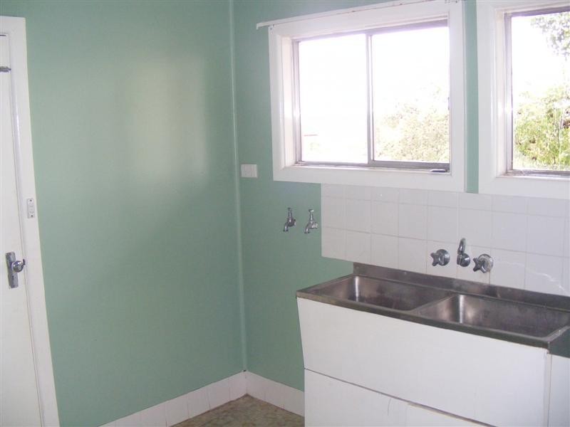 16 Scenic Drive, Cowra NSW 2794