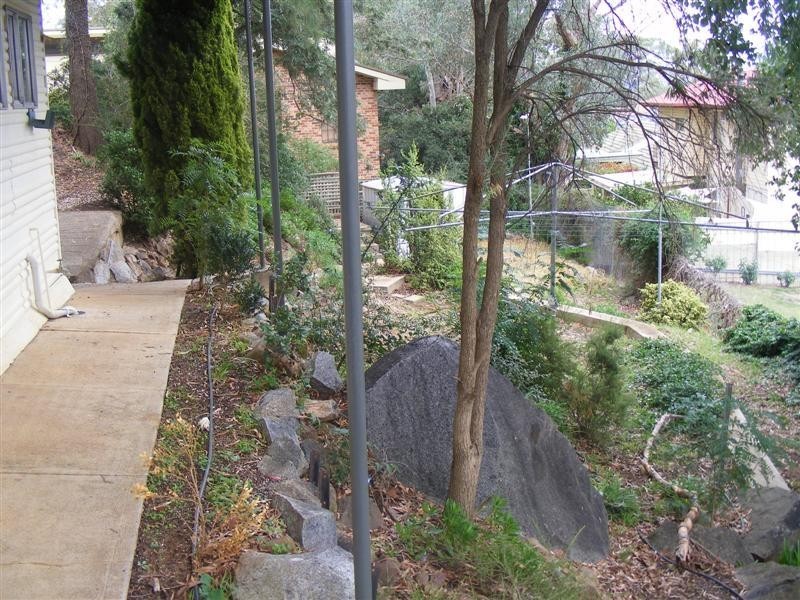 16 Scenic Drive, Cowra NSW 2794