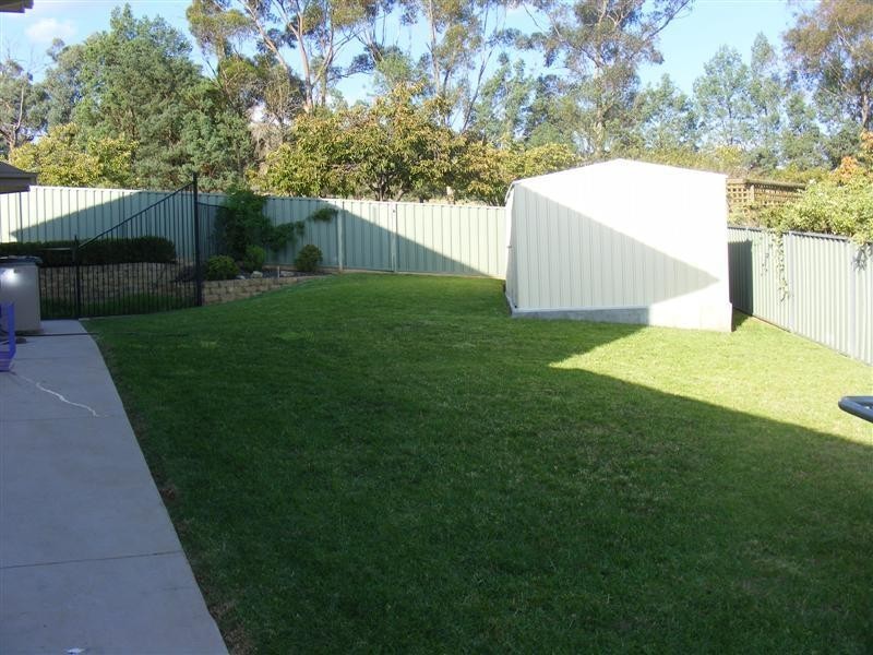 7 Grevillea Close, Cowra NSW 2794