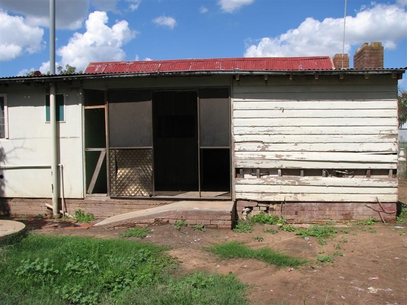 13 York Street, Greenethorpe NSW 2809