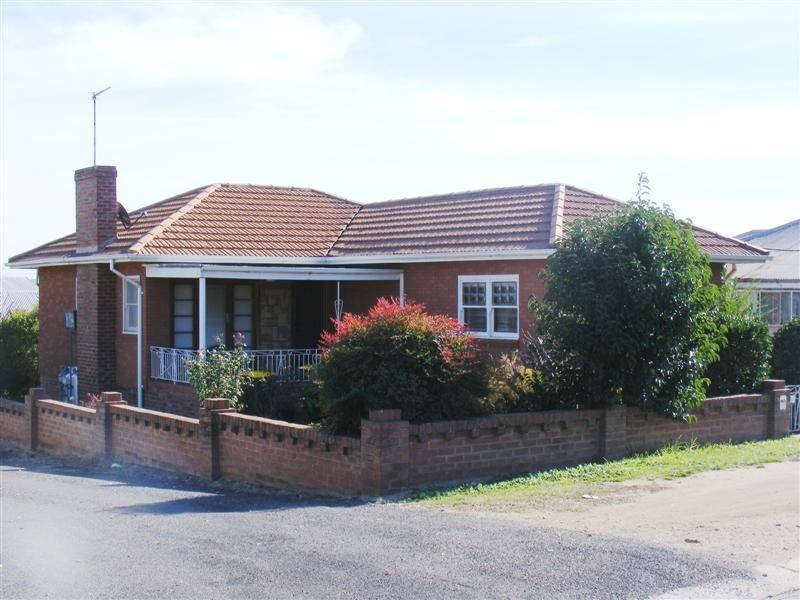 2 Wellington Street, Cowra NSW 2794
