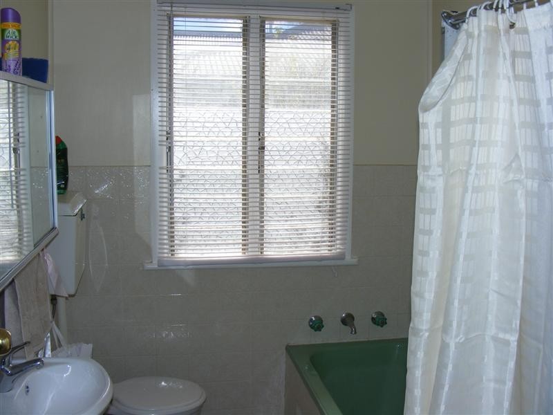 2 Wellington Street, Cowra NSW 2794