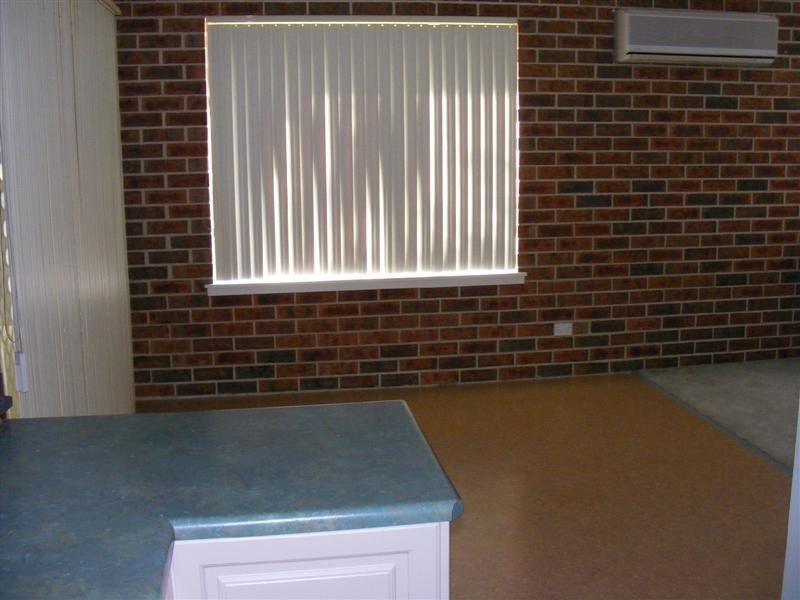 2a Newcombe Street, Cowra NSW 2794