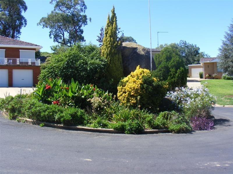 11 Kanangra Street, Cowra NSW 2794