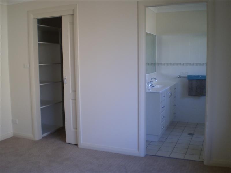 23 Phillips Street, Cowra NSW 2794