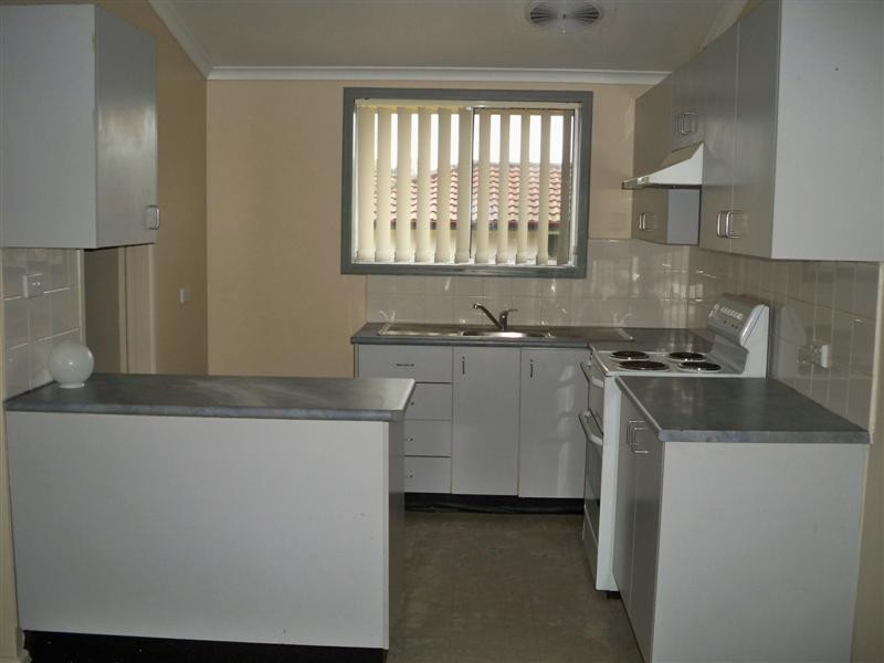 7 Jindalee Circuit, Cowra NSW 2794