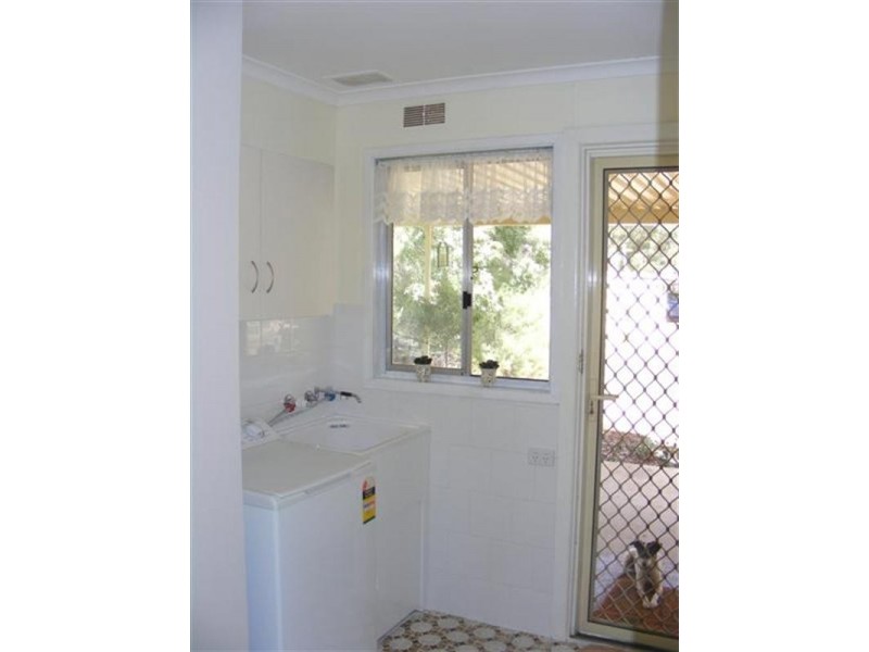 23 Waratah Street, Cowra NSW 2794