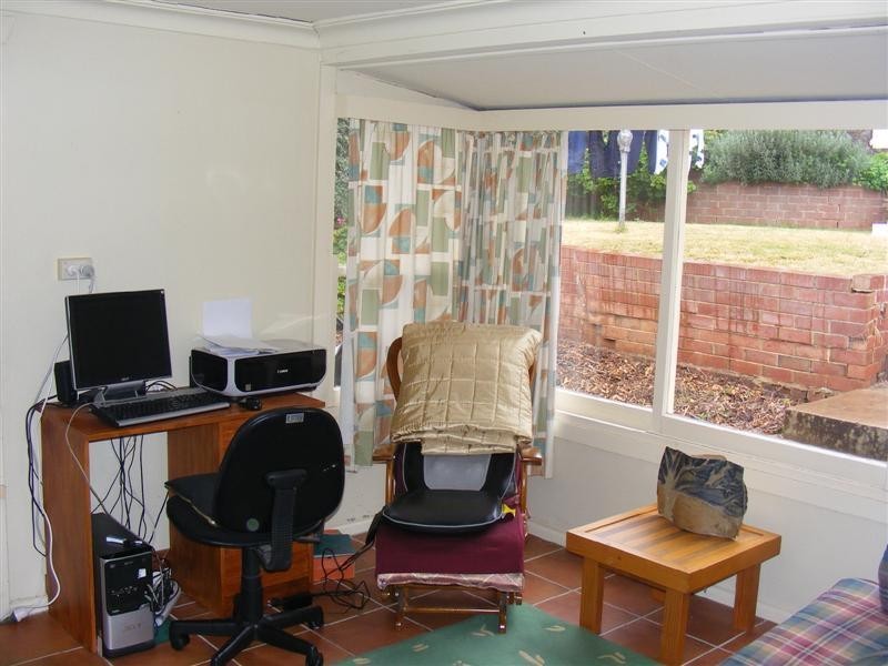 6 Carleton Street, Cowra NSW 2794