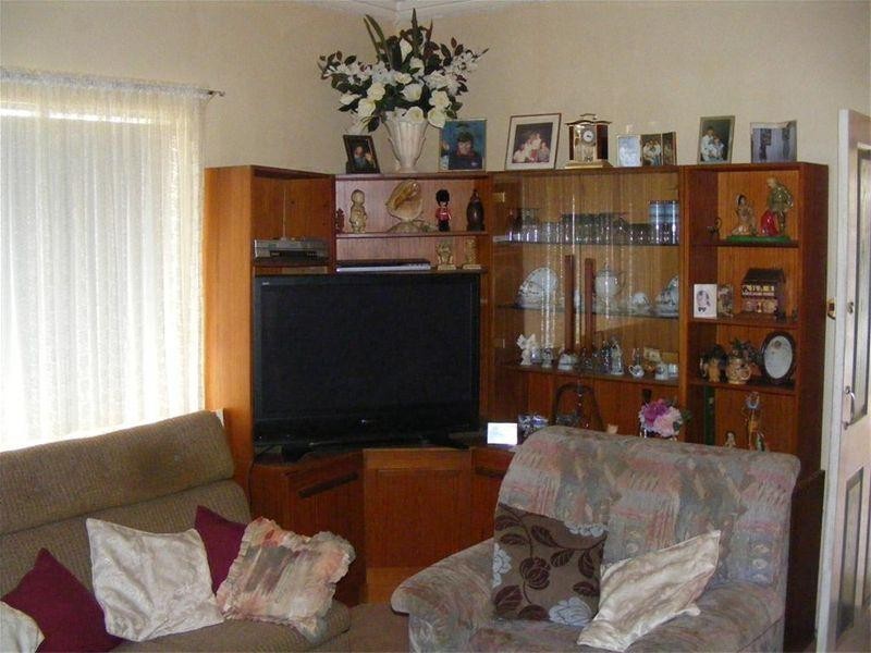 16 William Street, Cowra NSW 2794