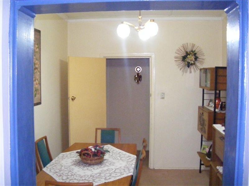 16 William Street, Cowra NSW 2794