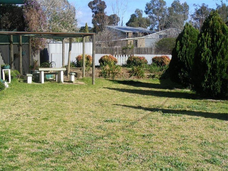 16 William Street, Cowra NSW 2794