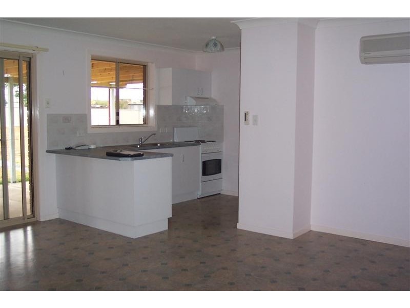 4 Radnor Street, Canowindra NSW 2804