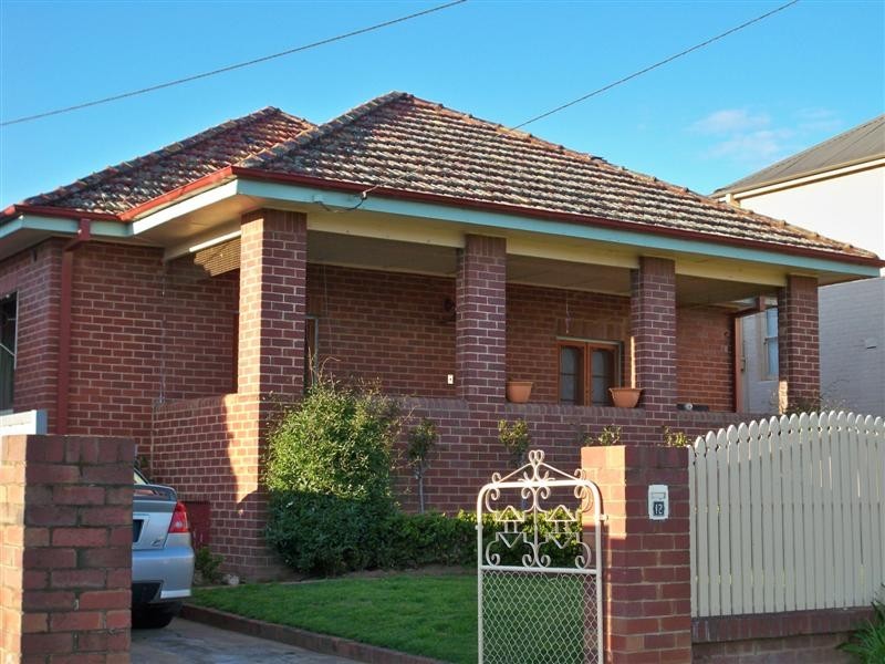 12 Liverpool Street, Cowra NSW 2794