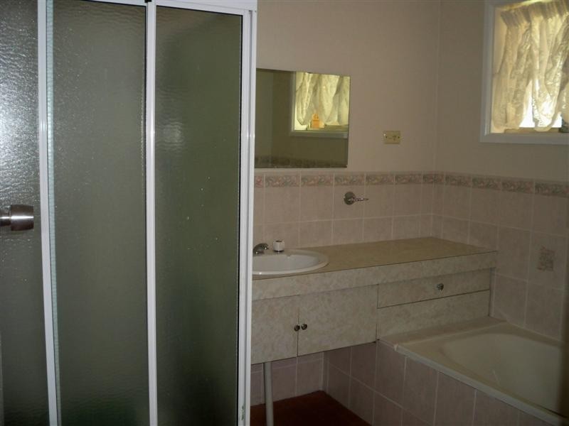 29 KIBBLER Street, Cowra NSW 2794