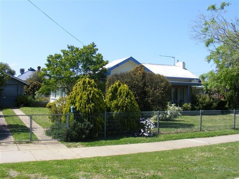 63 Brisbane Street, Cowra NSW 2794