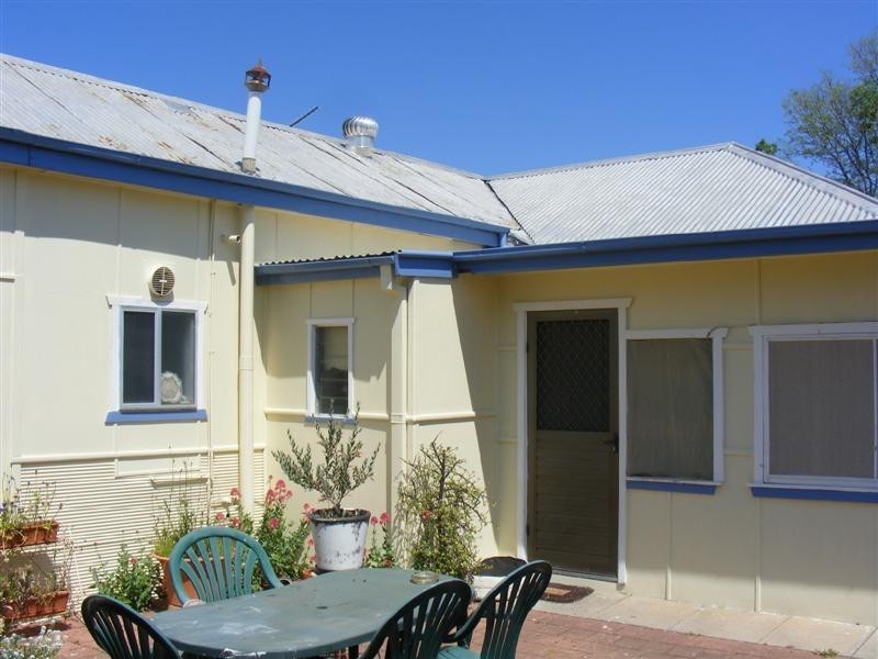 63 Brisbane Street, Cowra NSW 2794