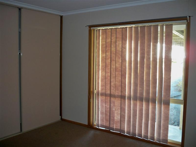 19 Ranken Street, Cowra NSW 2794