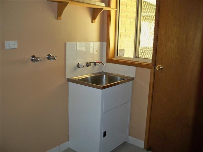 19 Ranken Street, Cowra NSW 2794