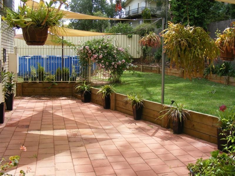 13 Henderson Street, Cowra NSW 2794