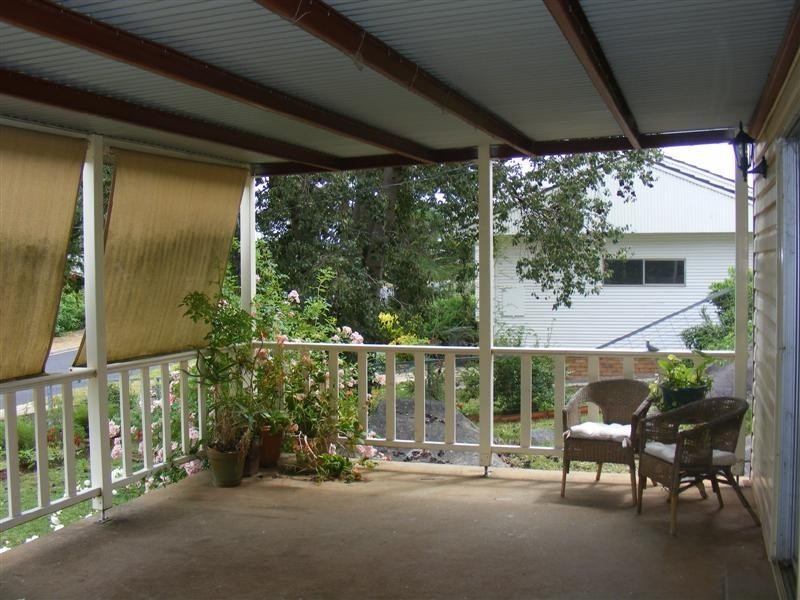 13 Henderson Street, Cowra NSW 2794