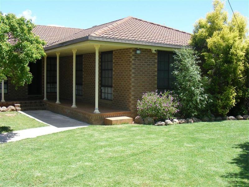 80 Binni Creek Road, Cowra NSW 2794