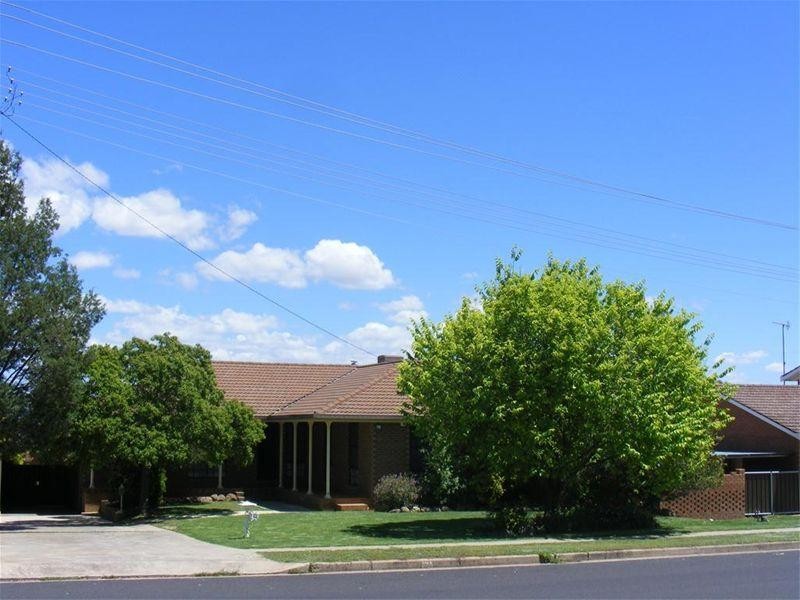 80 Binni Creek Road, Cowra NSW 2794