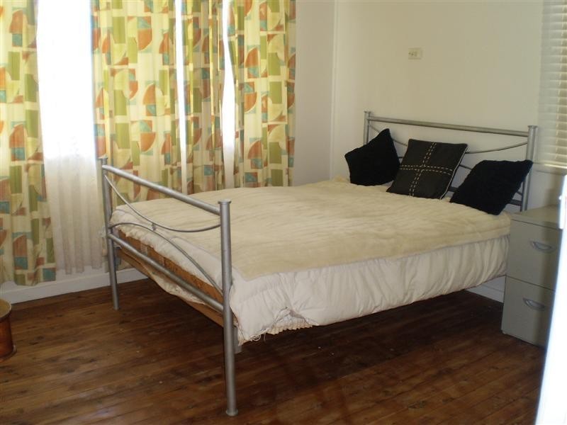 1 Dowell Street, Cowra NSW 2794