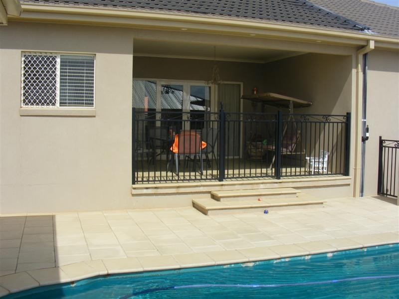 22 Acacia Circle, Cowra NSW 2794