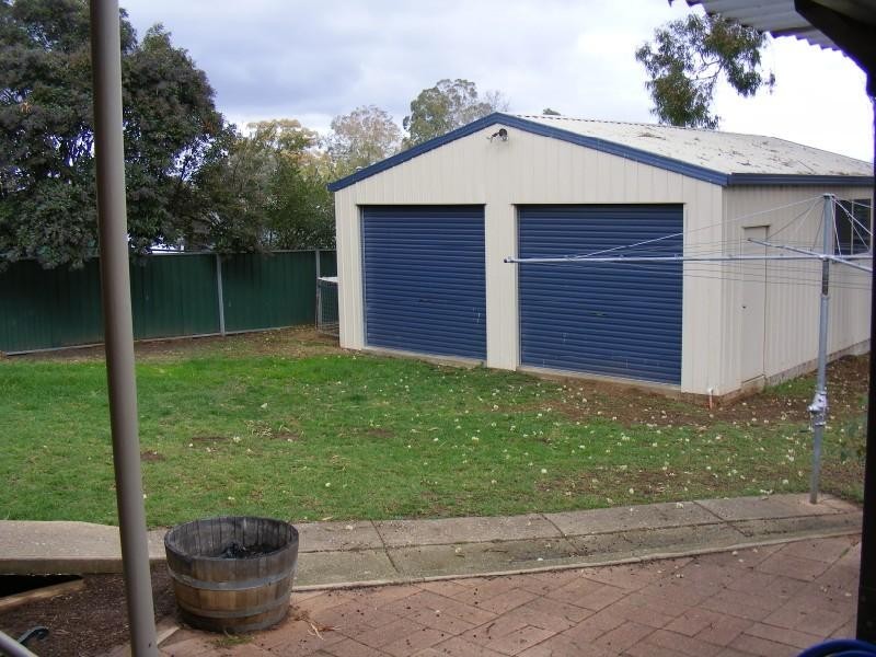 30 Kibbler Street, Cowra NSW 2794