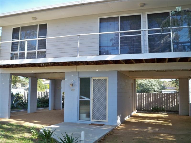20 William Street, Cowra NSW 2794