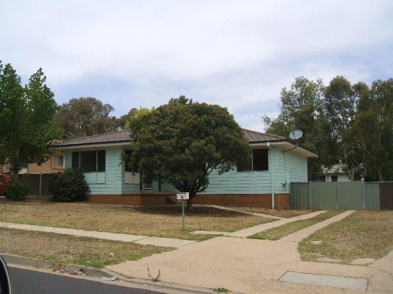 22 Jindalee Circuit, Cowra NSW 2794